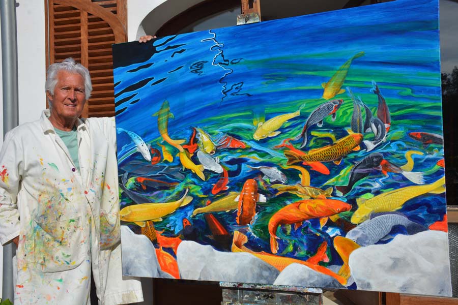 Alan Hydes - with completed koi painting